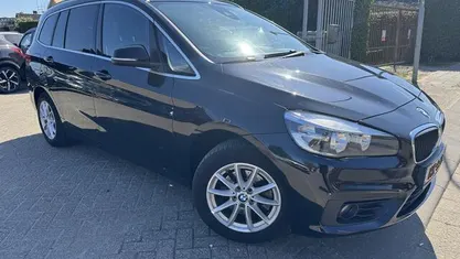 Zwart Gebruikt 2015 BMW 216 Stationwagen | € 5.999 (Eerlijke prijs)