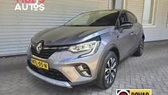 Gebruikt 2024 Renault Captur Intens SUV | € 21.995 (Eerlijke prijs)