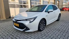 Wit Gebruikt 2021 Toyota Corolla Hatchback | € 21.745 (Eerlijke prijs)