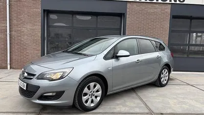 Occasion 2014 Opel Astra Design Edition Stationwagen | € 6.949 (Eerlijke prijs)