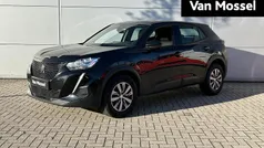 Zwart Gebruikt 2023 Peugeot 2008 Active SUV | € 19.440 (Goede deal)