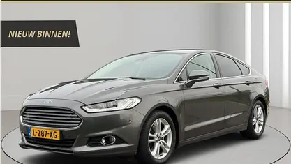 Grijs Occasion 2019 Ford Mondeo Titanium Hatchback | € 13.395 (Super prijs)