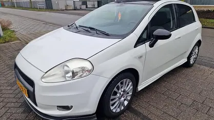 Occasion Fiat Grande Punto 78 PK (57 kW) 2009 Hatchback