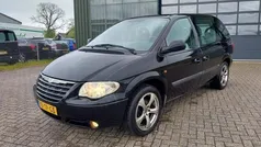 Zwart Gebruikt 2007 Chrysler Voyager MPV | € 1.995 (Eerlijke prijs)
