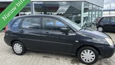 Gebruikt 2004 Suzuki Liana GLX Hatchback | € 2.999 (Eerlijke prijs)