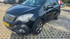 Zwart Gebruikt 2013 Opel Mokka Cosmo SUV | € 6.350 (Goede deal)