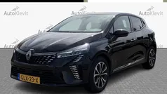 Zwart Gebruikt 2024 Renault Clio V Techno Hatchback | € 19.950 (Eerlijke prijs)
