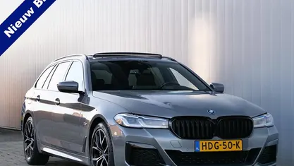 Occasion 2024 BMW 530e M Sport Stationwagen | € 47.950 (Eerlijke prijs)