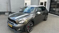 Grijs, metallic lak Gebruikt 2013 Mini John Cooper Works Countryman Chili SUV | € 13.445 (Goede deal)