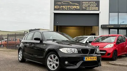 Zwart Gebruikt 2005 BMW 116 Sport Line Hatchback | € 2.950 (Eerlijke prijs)