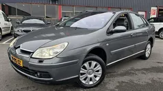 Grijs Gebruikt 2005 Citroën C5 Exclusive Hatchback | € 1.699 (Eerlijke prijs)