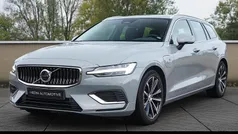 Grijs Gebruikt 2024 Volvo V60 Stationwagen | € 44.995 (Eerlijke prijs)