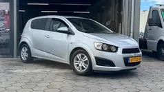 Grijs Gebruikt 2012 Chevrolet Aveo LT Hatchback | € 4.750 (Eerlijke prijs)