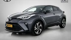 Grijs metallic Gebruikt 2023 Toyota C-HR Style SUV | € 27.445 (Eerlijke prijs)