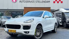 Wit Gebruikt 2017 Porsche Cayenne Sport SUV | € 53.950 (Eerlijke prijs)