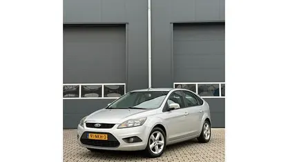Occasion 2010 Ford Focus Ghia Hatchback | € 2.300 (Goede deal)