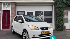 Wit, metallic lak Gebruikt 2014 Seat Mii Chic Hatchback | € 5.499 (Eerlijke prijs)