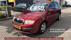 Rood Gebruikt 2004 Skoda Fabia Elegance Hatchback | € 850 (Goede deal)