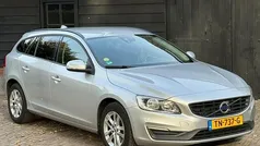 Gebruikt 2015 Volvo V60 Momentum Stationwagen | € 7.375 (Goede deal)