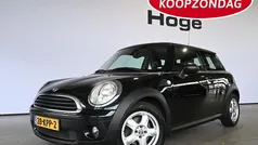 Zwart Gebruikt 2010 Mini ONE Business Hatchback | € 3.440 (Eerlijke prijs)