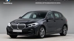 Zwart Gebruikt 2023 BMW 118 M Sport Hatchback | € 29.400 (Eerlijke prijs)