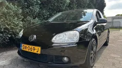 Zwart Gebruikt 2008 VW Golf VI Hatchback | € 3.250 (Eerlijke prijs)