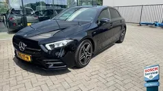 Zwart Gebruikt 2020 Mercedes A180 Business Hatchback | € 24.950 (Goede deal)