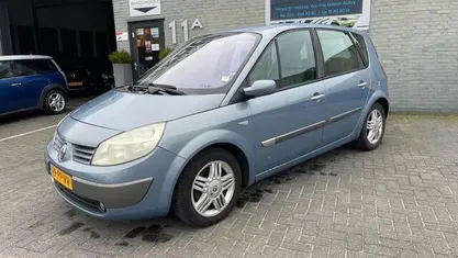Occasion Renault Scénic II Komfort 113 PK (83 kW) 2004 MPV