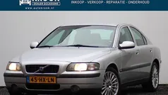 Gebruikt 2002 Volvo S60 Sedan | € 2.900 (Eerlijke prijs)