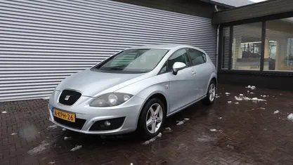 Grijs Occasion 2011 Seat Leon Hatchback | € 3.485 (Eerlijke prijs)