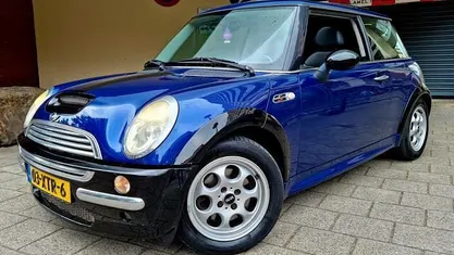 Blauw (metallic) Occasion 2004 Mini Cooper Chili Hatchback | € 2.850 (Eerlijke prijs)