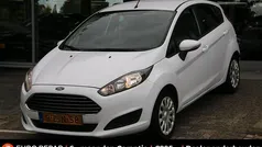 Wit Gebruikt 2015 Ford Fiesta Style Hatchback | € 6.295 (Eerlijke prijs)