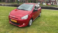 Rood Gebruikt 2014 Mitsubishi Space Star Inform Hatchback | € 5.550 (Eerlijke prijs)