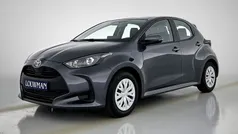 Grijs Gebruikt 2024 Toyota Yaris Hybrid Hatchback | € 23.950 (Eerlijke prijs)