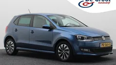 Blauw Gebruikt 2017 VW Polo Edition Hatchback | € 6.950 (Goede deal)