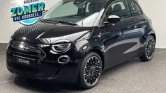 Zwart Gebruikt 2023 Fiat 500e Icon Hatchback | € 20.695 (Eerlijke prijs)