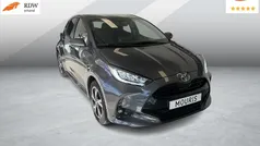 Grijs, metallic lak Nieuw 2025 Toyota Yaris Hybrid Hatchback | € 28.950 (Eerlijke prijs)