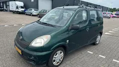 Groen Gebruikt 2002 Toyota Yaris Verso Luna MPV | € 1.395 (Super prijs)