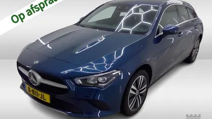 Blauw Occasion 2021 Mercedes CLA250e Shooting Brake Business Stationwagen | € 25.900 (Goede deal)