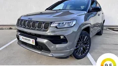 Grijs (metallic) Gebruikt 2022 Jeep Compass SUV | € 26.749 (Eerlijke prijs)