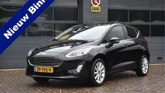 Zwart Gebruikt 2018 Ford Fiesta Titanium Hatchback | € 9.950 (Super prijs)