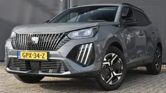 Grijs Gebruikt 2024 Peugeot e-2008 Allure SUV | € 28.095 (Eerlijke prijs)