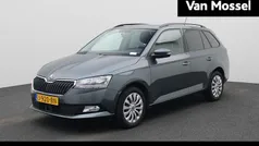 Grijs (metallic) Gebruikt 2020 Skoda Fabia Ambition Stationwagen | € 10.400 (Eerlijke prijs)