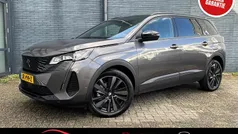 Grijs Gebruikt 2024 Peugeot 5008 GT MPV | € 34.799 (Eerlijke prijs)