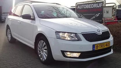 Occasion Skoda Octavia Ambition 105 PK (77 kW) 2014 Hatchback