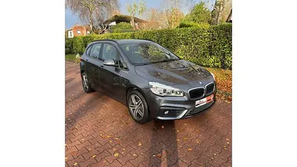 Gebruikt 2018 BMW 218 Executive Stationwagen | € 14.950 (Super prijs)