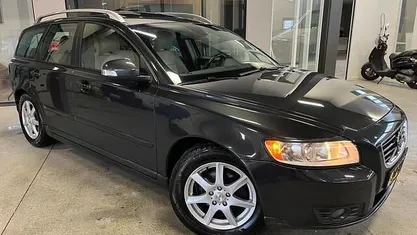 Grijs Occasion 2011 Volvo V50 Stationwagen | € 3.475 (Goede deal)