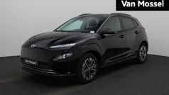 Zwart Gebruikt 2023 Hyundai Kona SUV | € 23.200 (Eerlijke prijs)