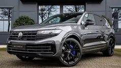 Grijs, metallic lak Nieuw 2025 VW Touareg R SUV | € 104.950 (Goede deal)