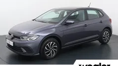 Gebruikt 2023 VW Polo Life Hatchback | € 19.840 (Eerlijke prijs)